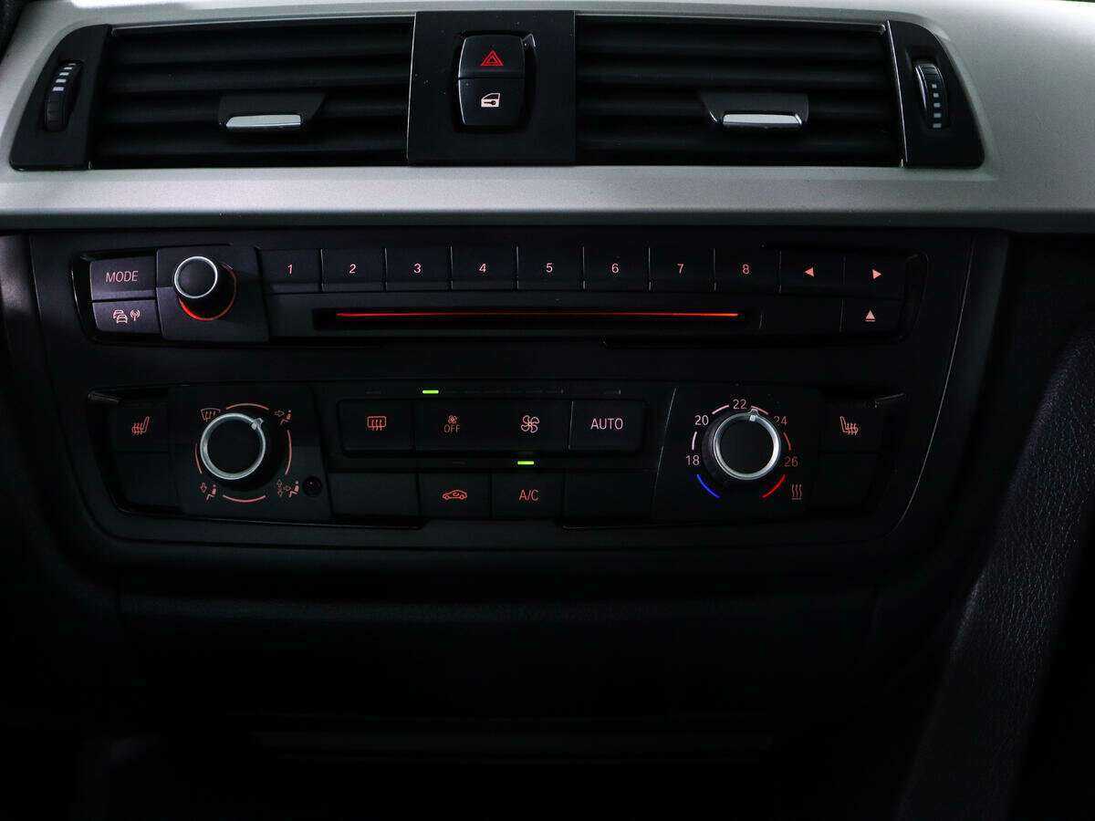 BMW 3 серии б/у, 2013, Автоматическая. Фото: #13