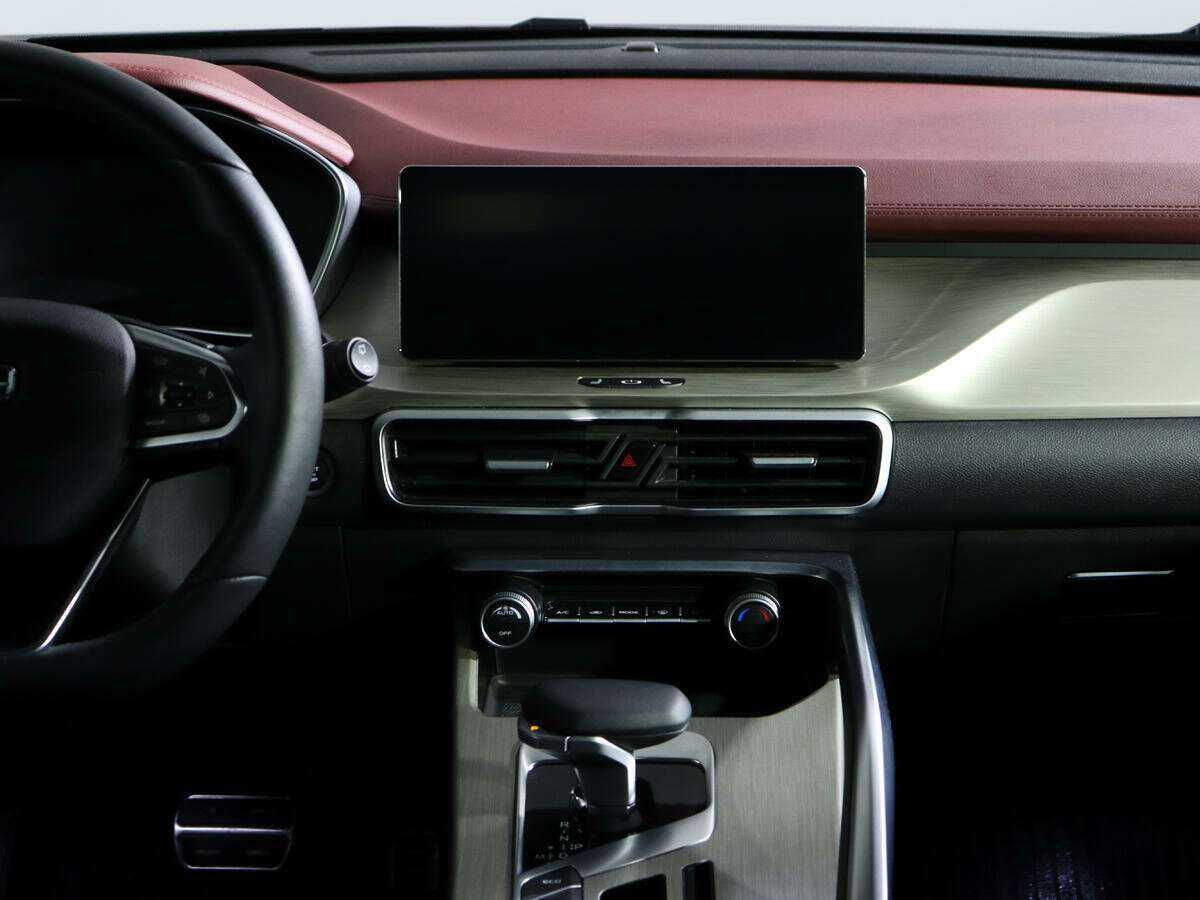 Geely Coolray б/у, 2023, Роботизированная. Фото: #12