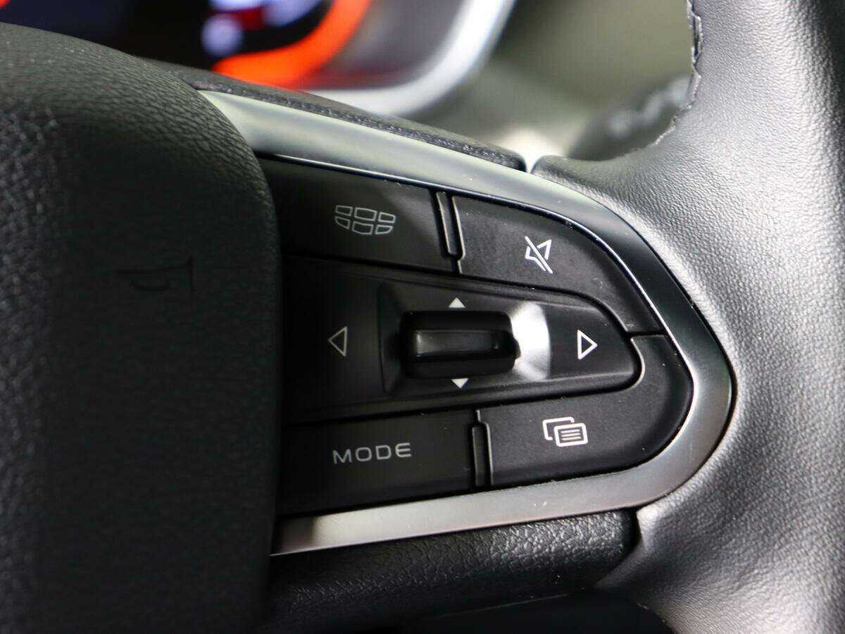 Geely Coolray б/у, 2023, Роботизированная. Фото: #19