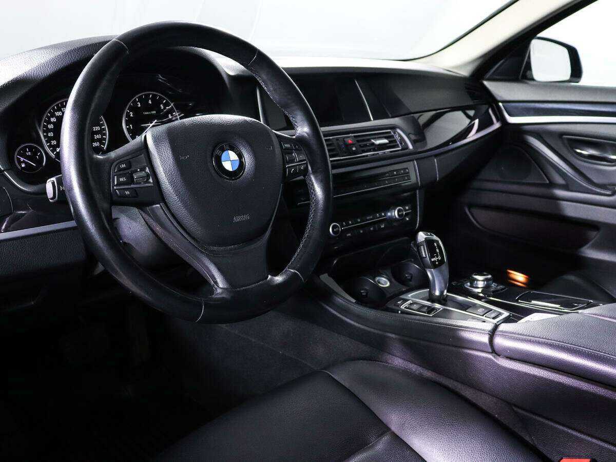 BMW 5 серии б/у, 2014, Автоматическая. Фото: #12