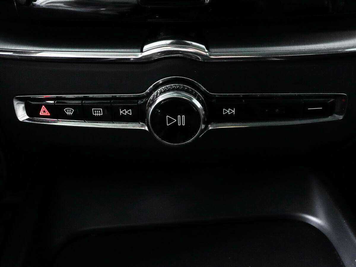 Volvo XC60 б/у, 2018, Автоматическая. Фото: #18