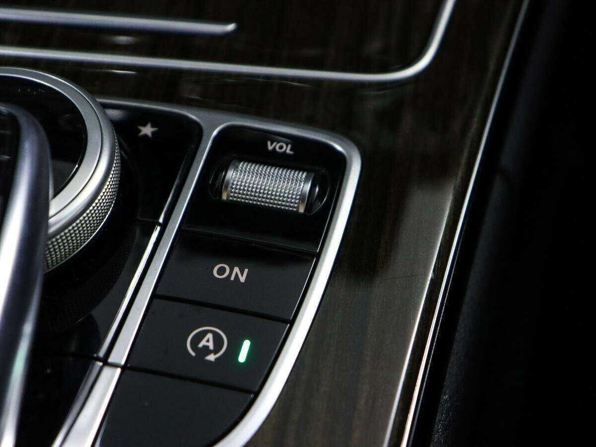 Mercedes-Benz C-Класс б/у, 2014, Автоматическая. Фото: #17