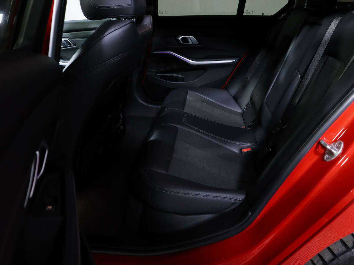 BMW 3 серии б/у, 2019, Автоматическая. Фото: #7