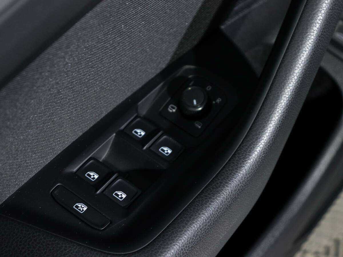 Volkswagen Passat б/у, 2015, Роботизированная. Фото: #14