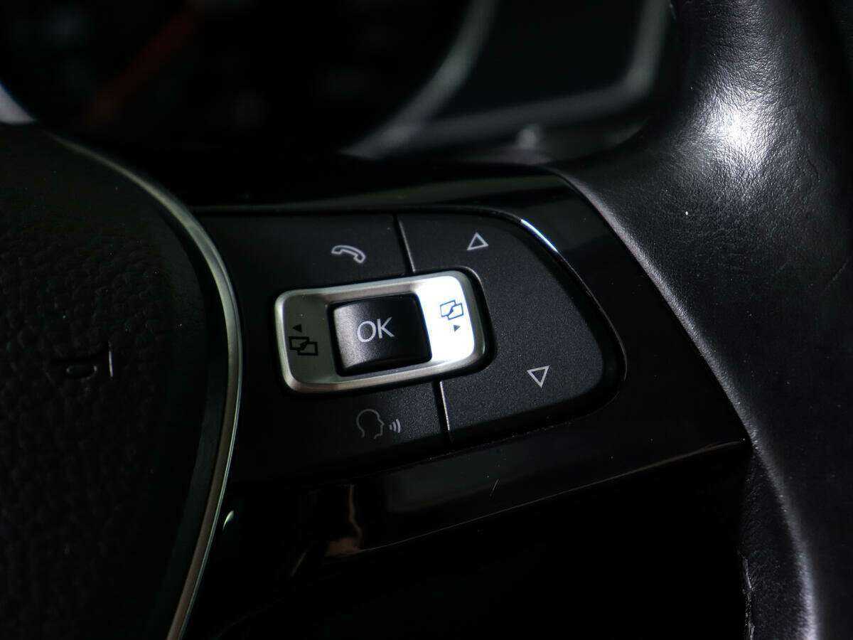 Volkswagen Passat б/у, 2015, Роботизированная. Фото: #16