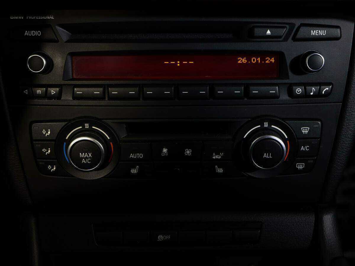 BMW X1 б/у, 2014, Автоматическая. Фото: #14