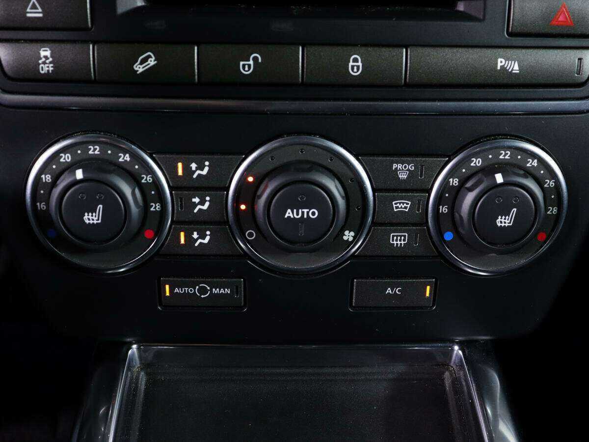 Land Rover Freelander б/у, 2013, Автоматическая. Фото: #17