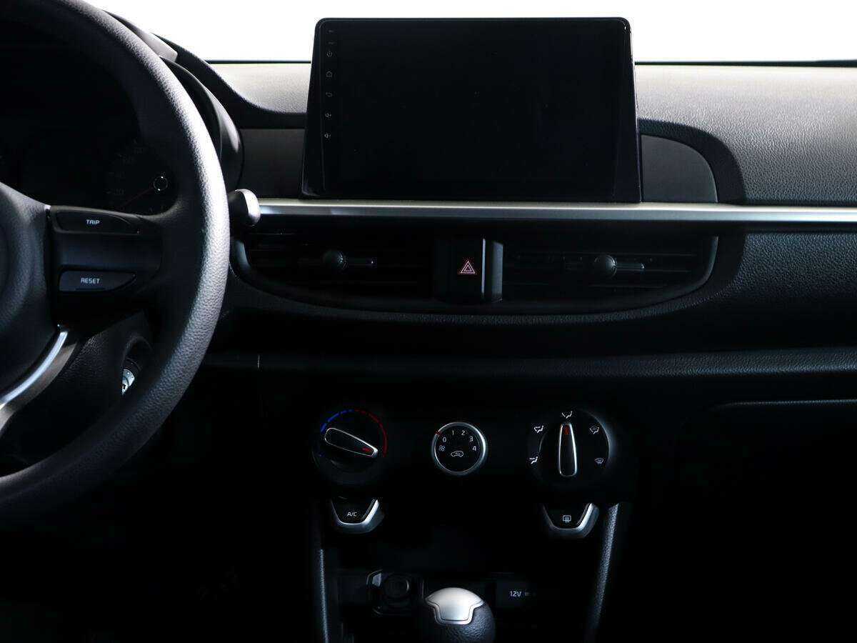 Kia Picanto б/у, 2023, Роботизированная. Фото: #12