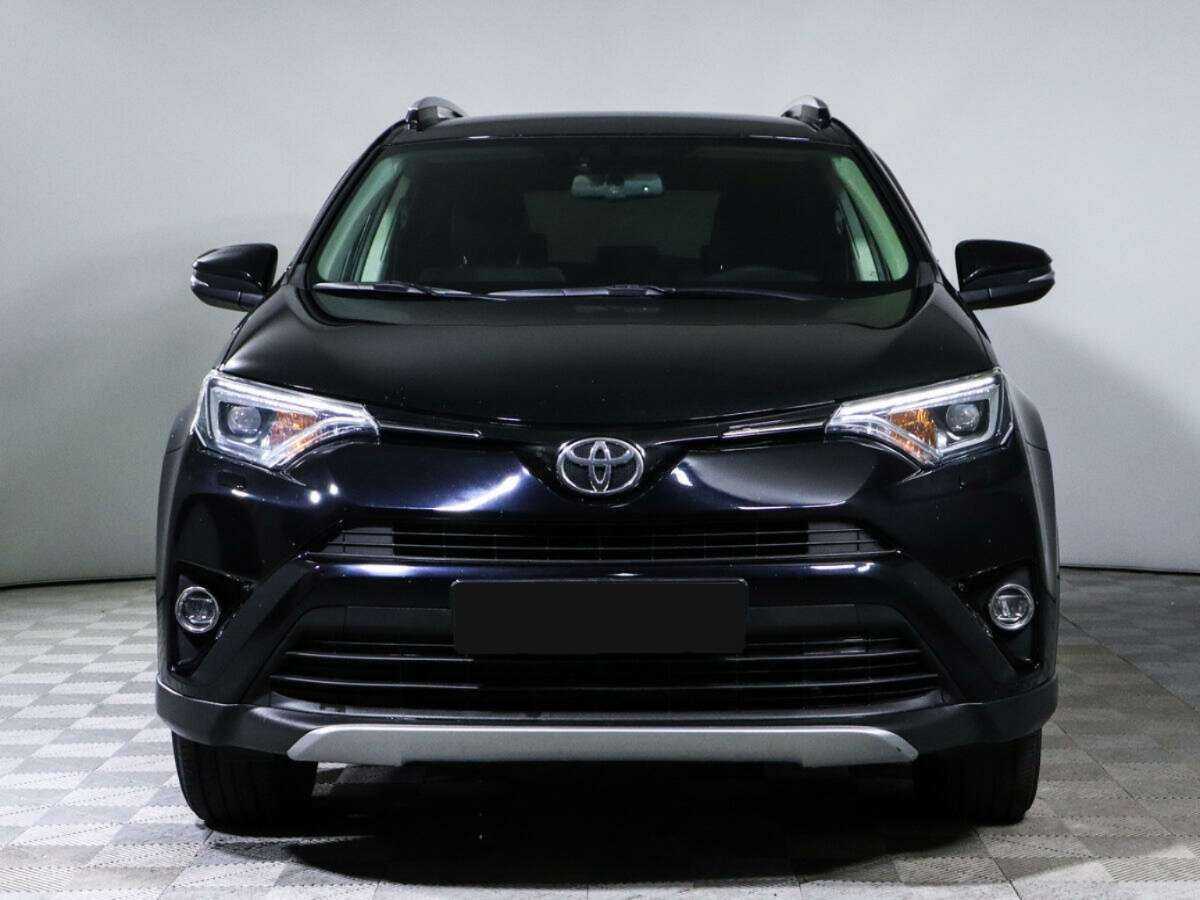 Toyota RAV4 б/у, 2017, Автоматическая. Фото: #1