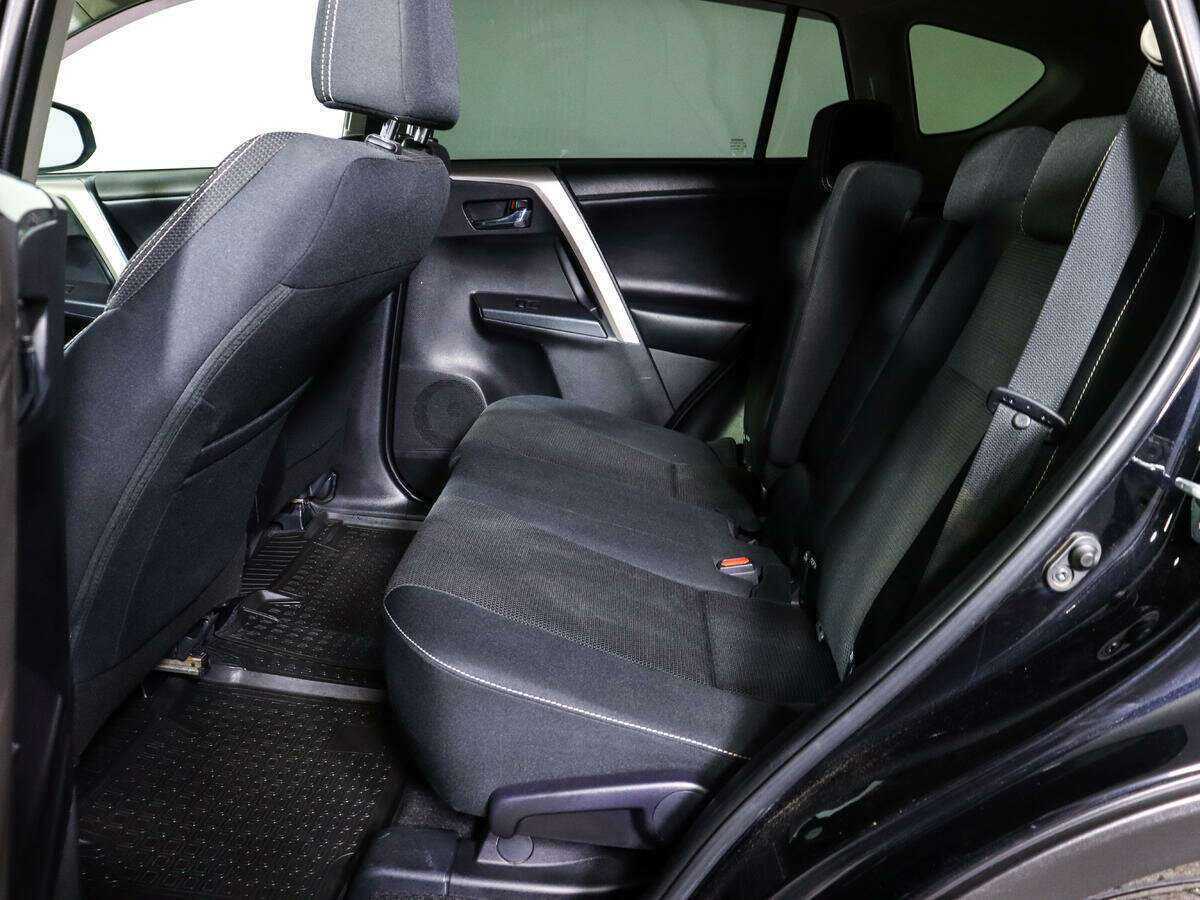 Toyota RAV4 б/у, 2017, Автоматическая. Фото: #7