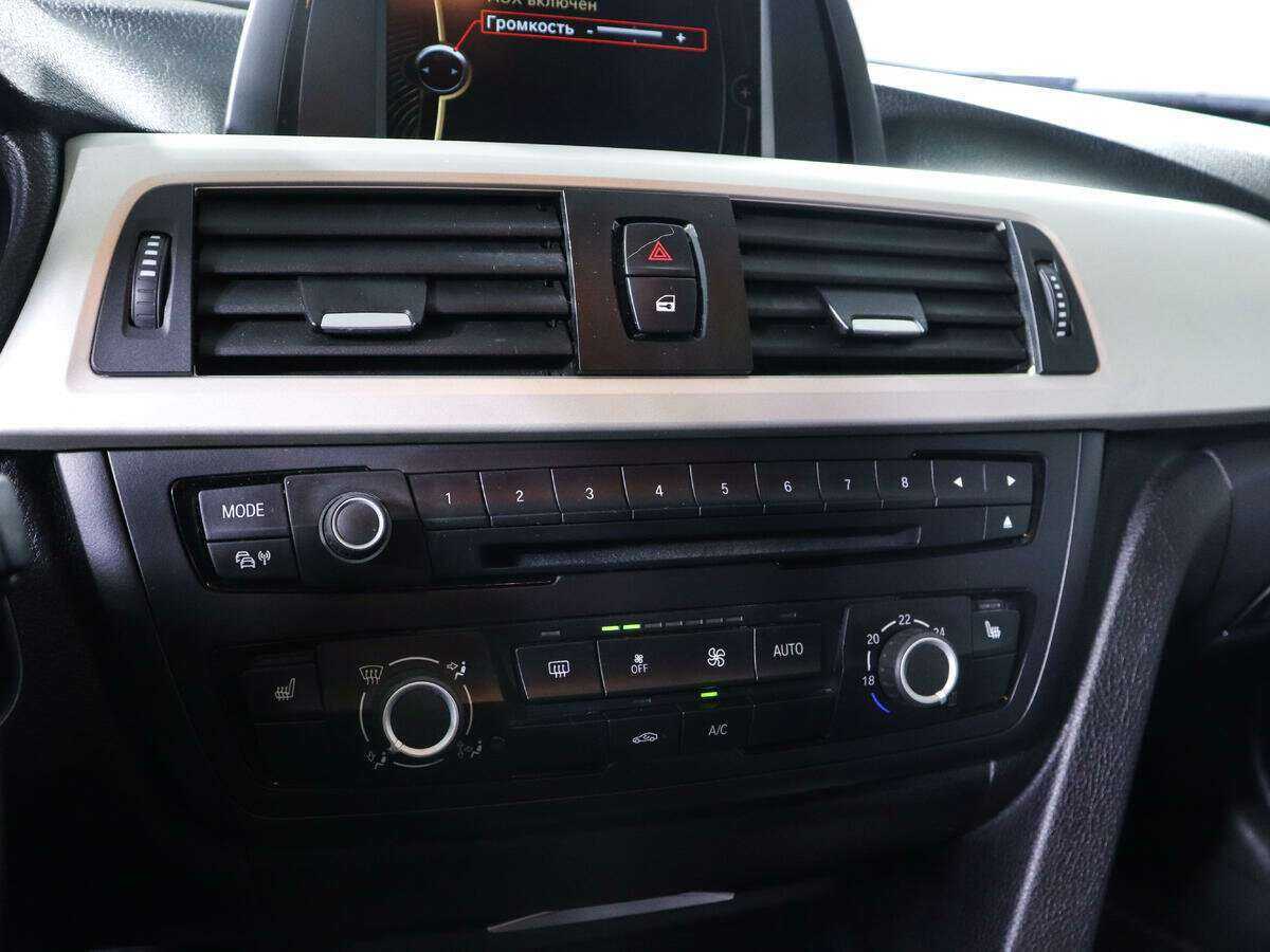 BMW 3 серии б/у, 2013, Автоматическая. Фото: #10