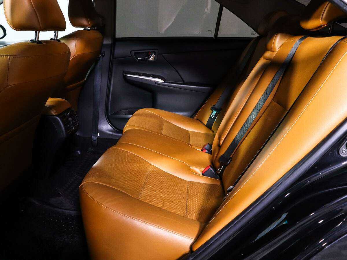 Toyota Camry б/у, 2016, Автоматическая. Фото: #6