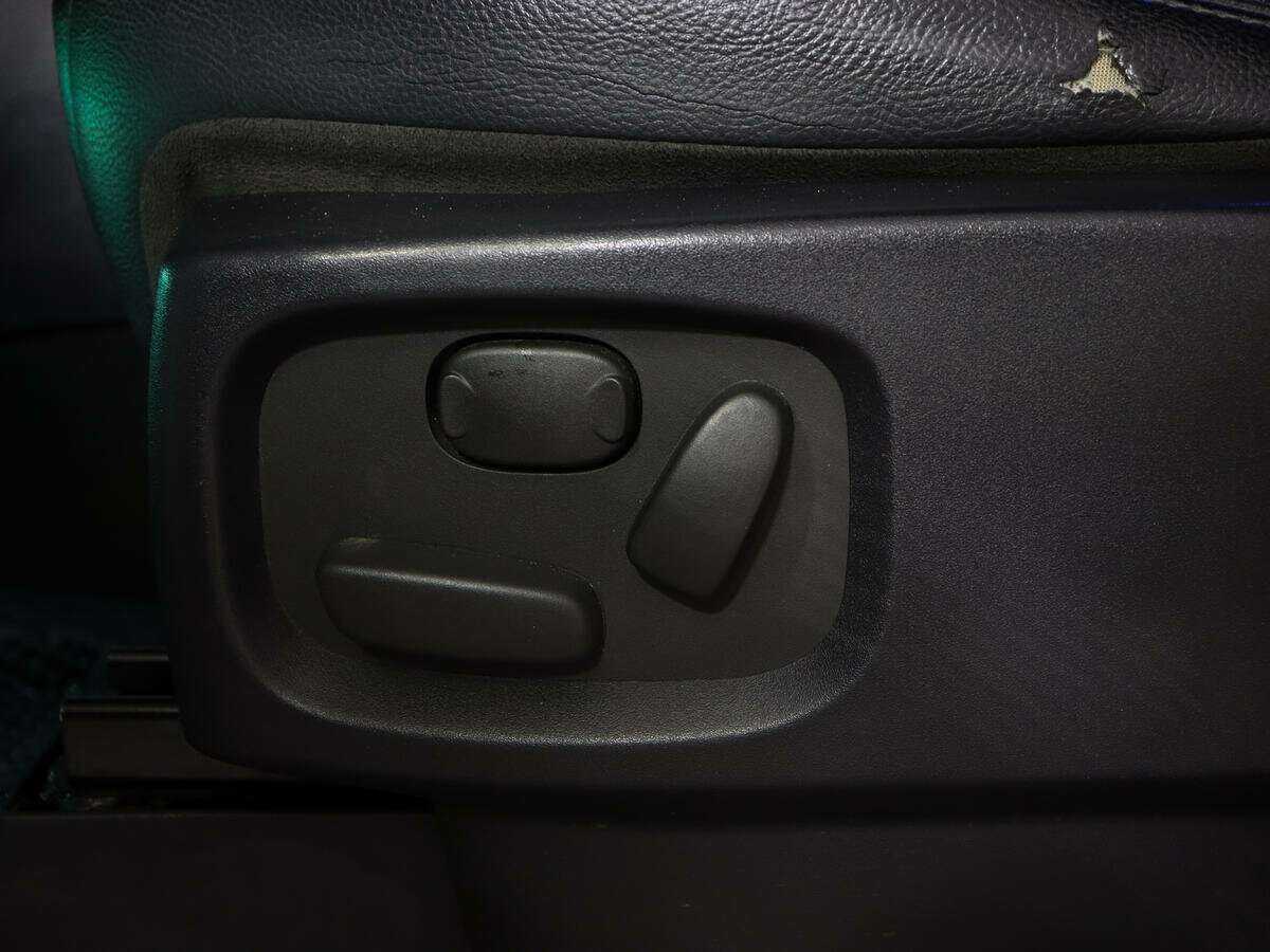 Land Rover Discovery б/у, 2013, Автоматическая. Фото: #17