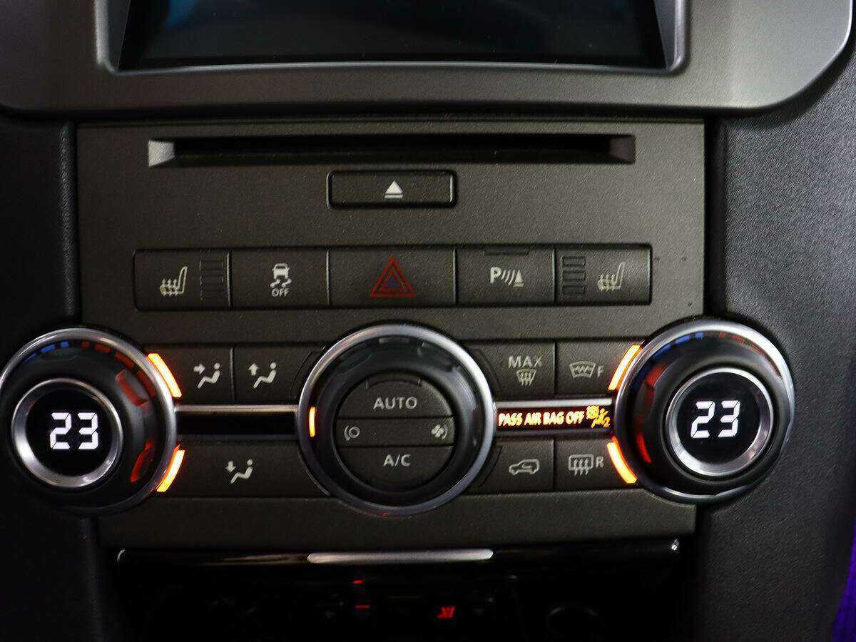 Land Rover Discovery б/у, 2013, Автоматическая. Фото: #26