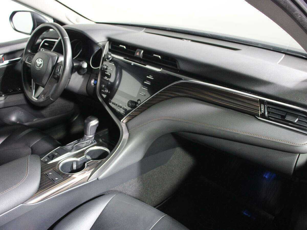 Toyota Camry б/у, 2018, Автоматическая. Фото: #5