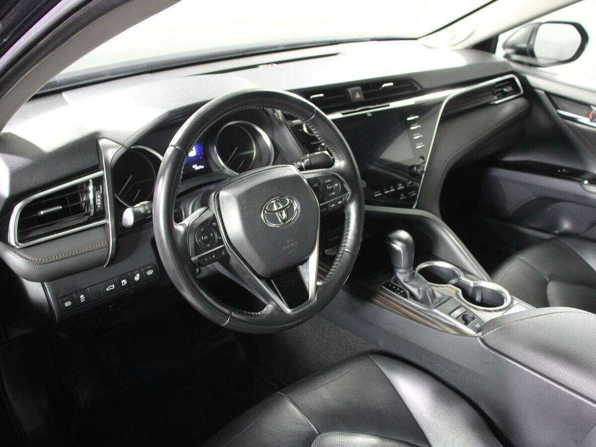 Toyota Camry б/у, 2018, Автоматическая. Фото: #10
