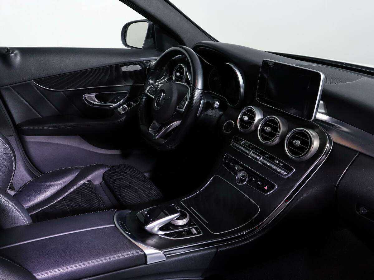 Mercedes-Benz C-Класс б/у, 2018, Автоматическая. Фото: #4