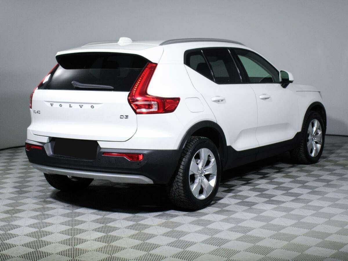 Volvo XC40 б/у, 2019, Автоматическая. Фото: #4