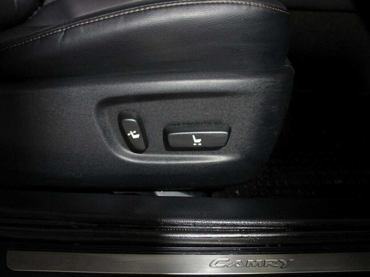 Toyota Camry б/у, 2018, Автоматическая. Фото: #14