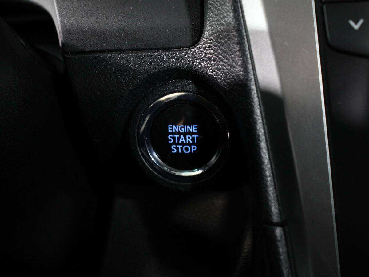 Toyota Camry б/у, 2018, Автоматическая. Фото: #21