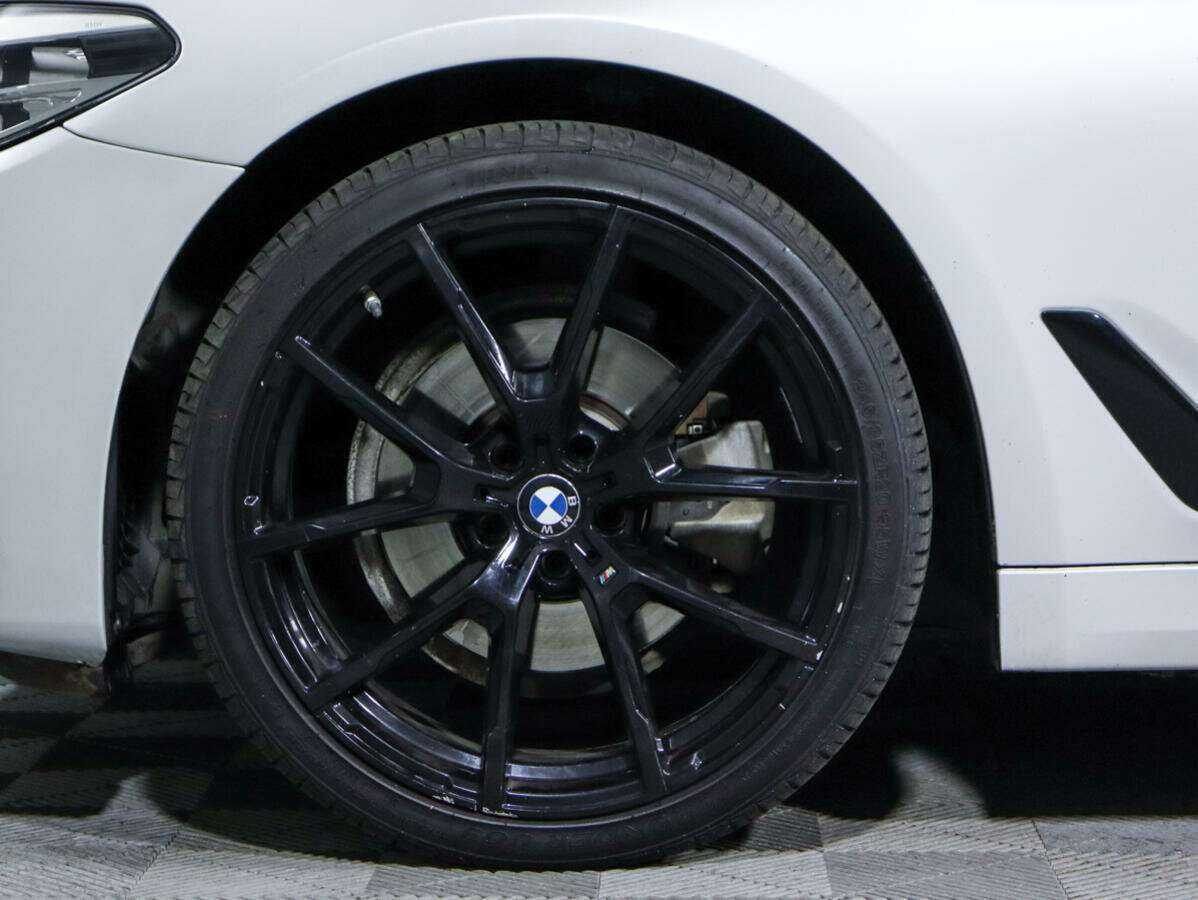 BMW 5 серии б/у, 2018, Автоматическая. Фото: #12