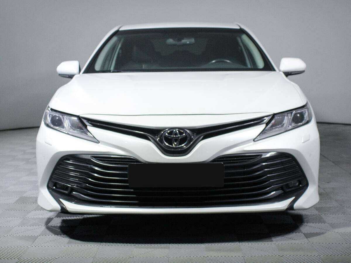 Toyota Camry б/у, 2020, Автоматическая. Фото: #1