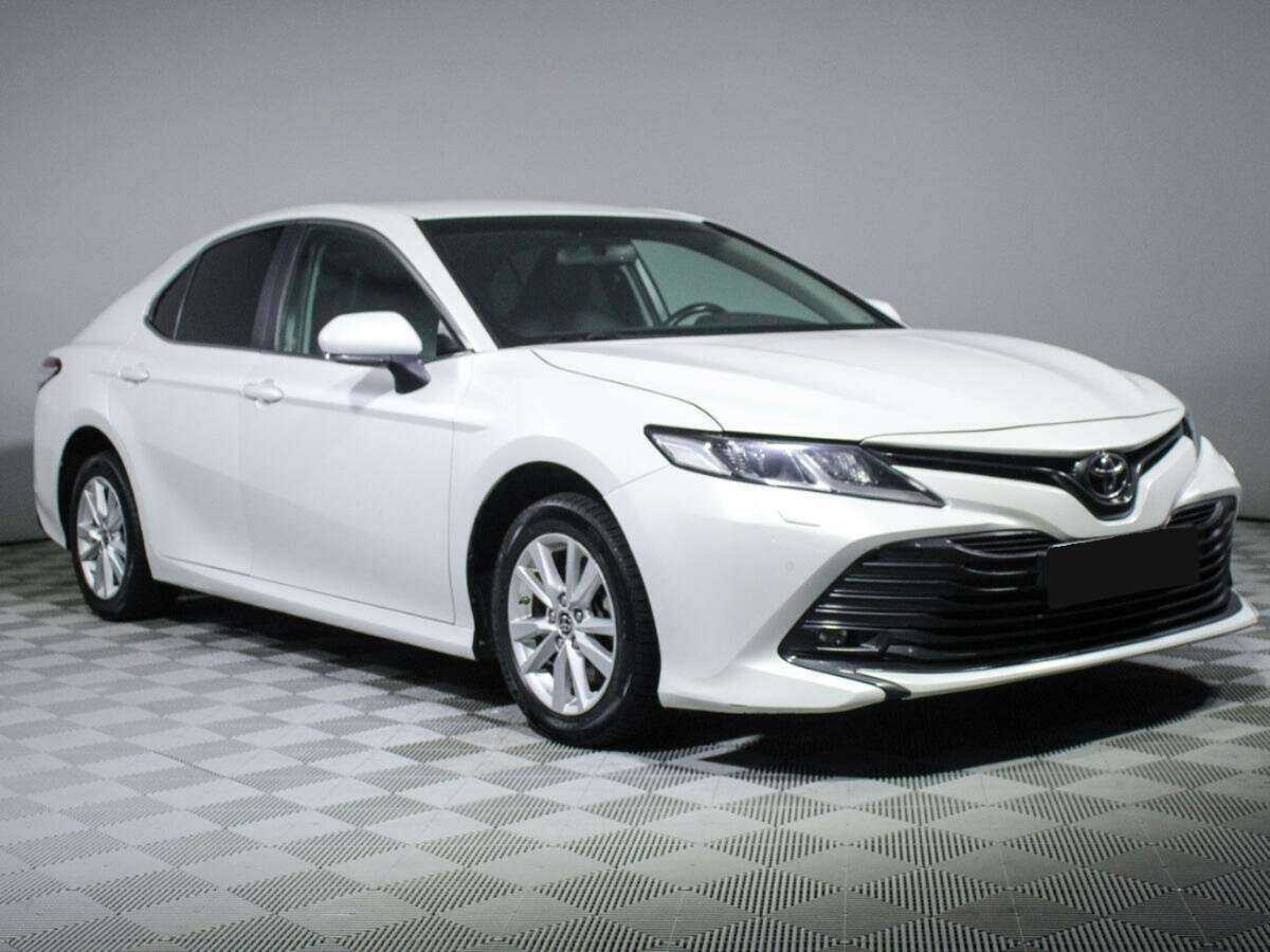 Toyota Camry б/у, 2020, Автоматическая. Фото: #2