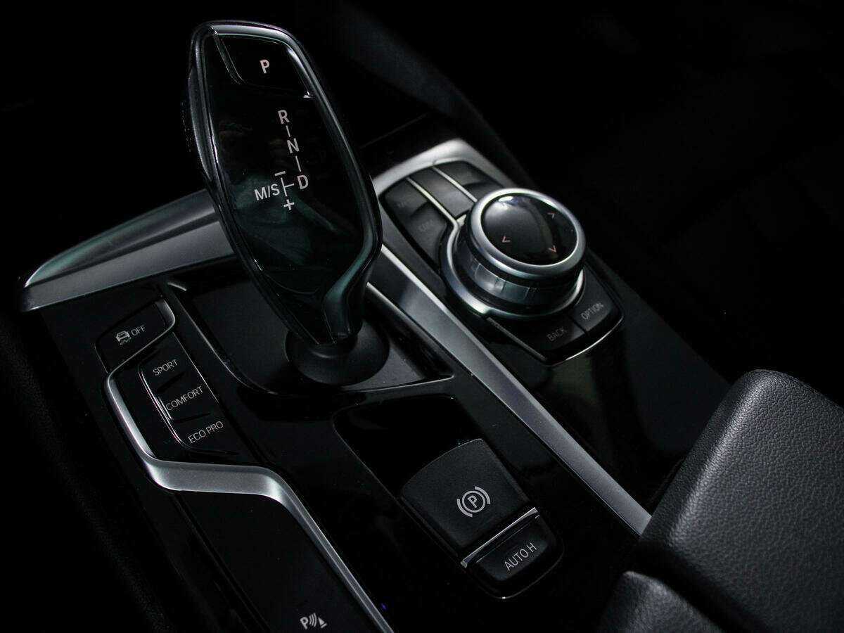 BMW 5 серии б/у, 2017, Автоматическая. Фото: #17