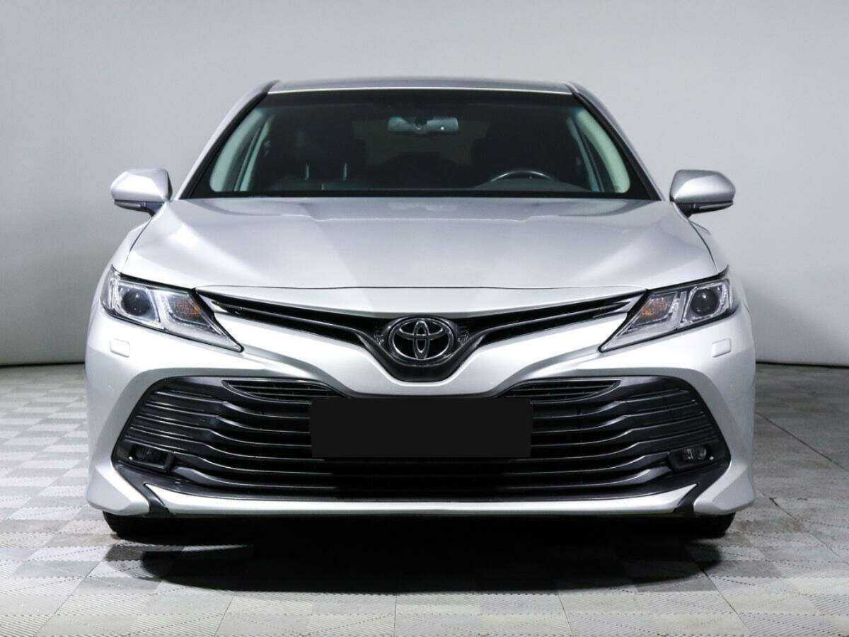 Toyota Camry б/у, 2020, Автоматическая. Фото: #1