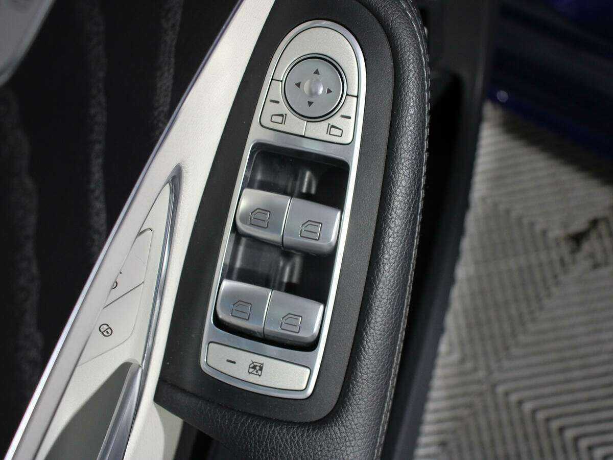 Mercedes-Benz C-Класс б/у, 2015, Автоматическая. Фото: #15