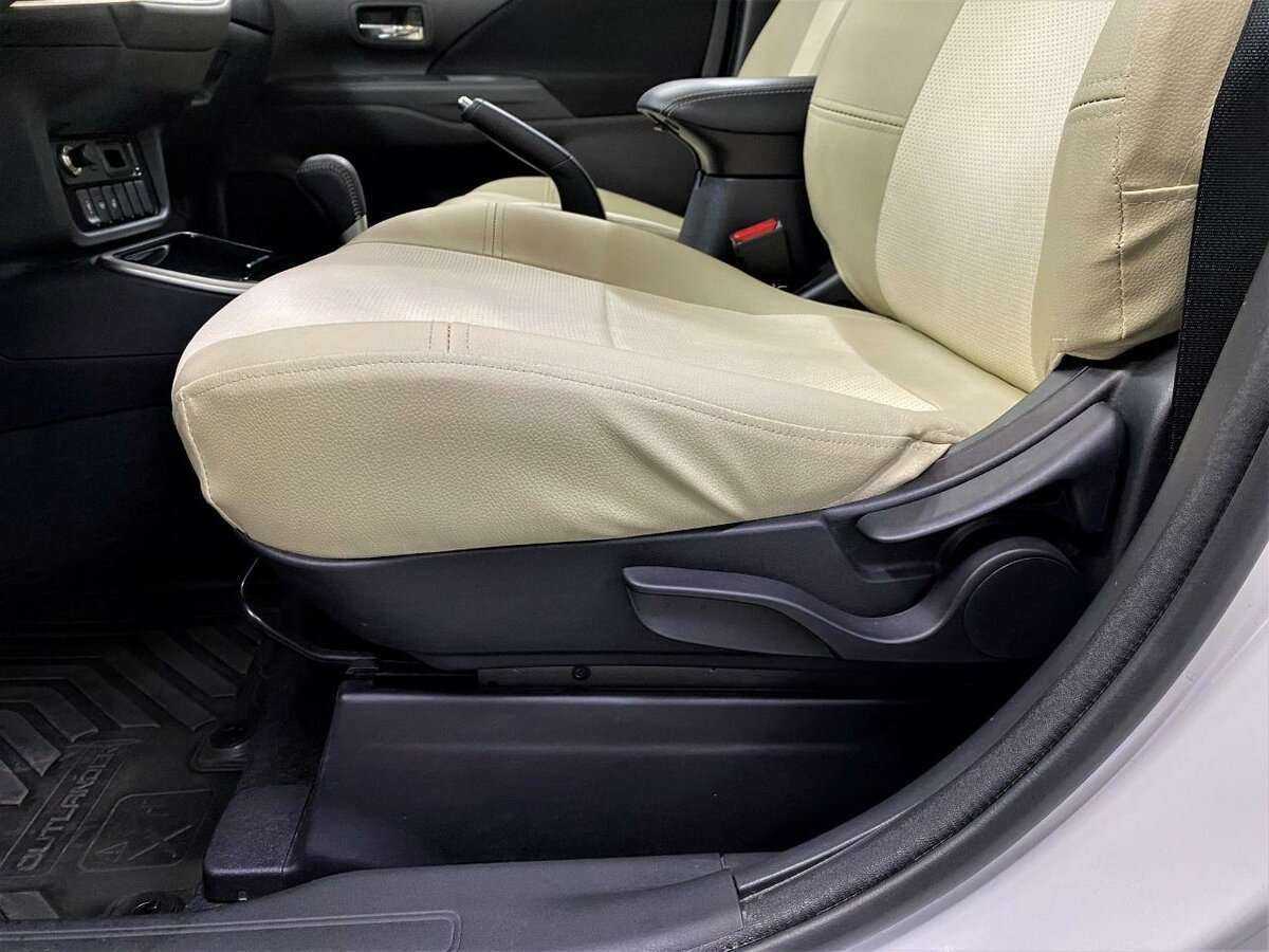 Mitsubishi Outlander б/у, 2021, Вариатор. Фото: #9