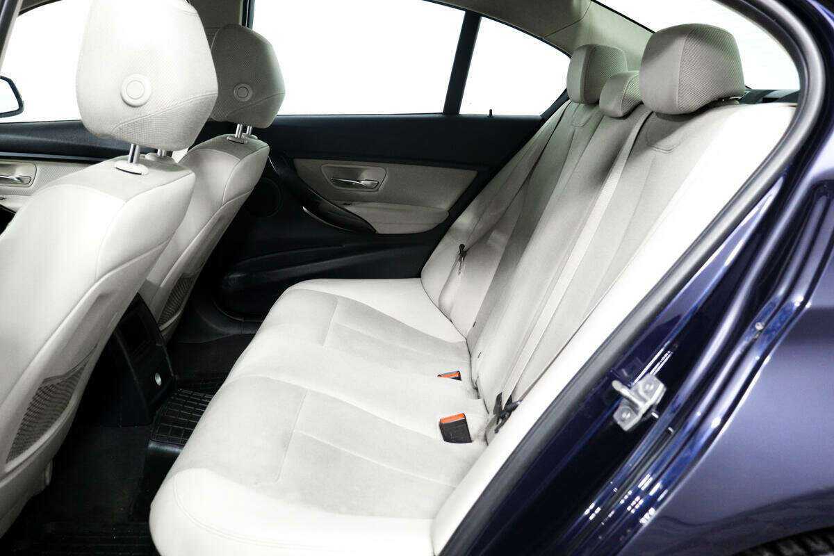 BMW 3 серии б/у, 2016, Автоматическая. Фото: #11