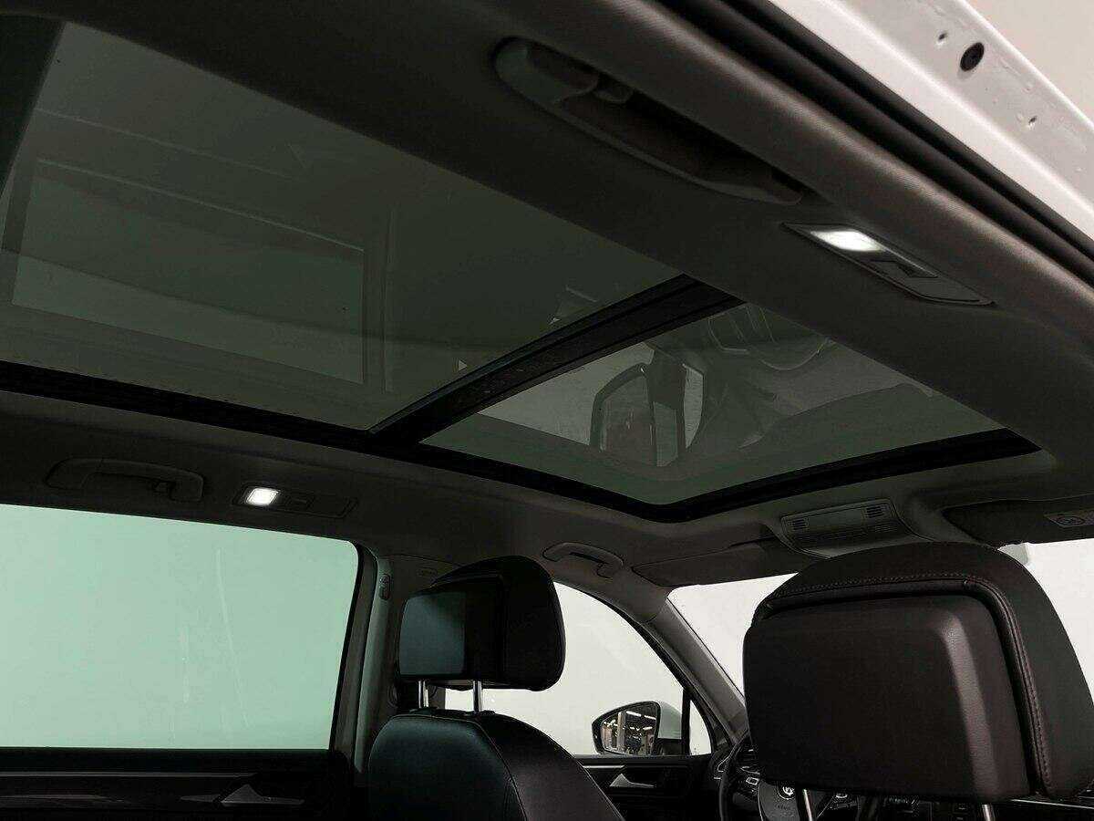 Volkswagen Tiguan б/у, 2018, Роботизированная. Фото: #12