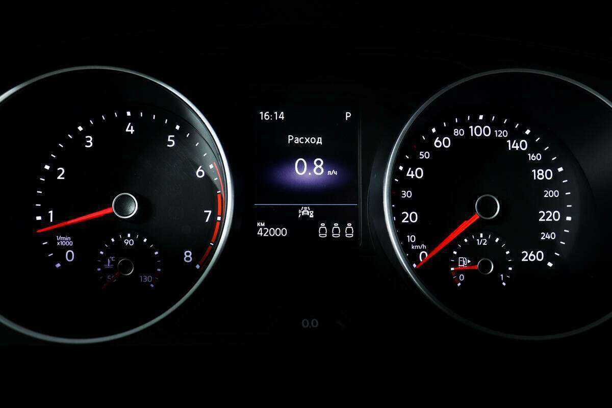 Volkswagen Tiguan б/у, 2020, Роботизированная. Фото: #9