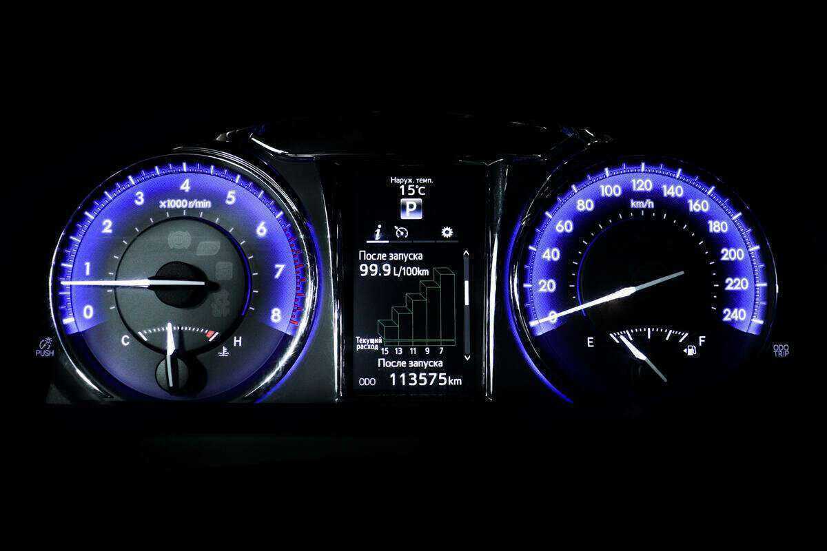 Toyota Camry б/у, 2017, Автоматическая. Фото: #9