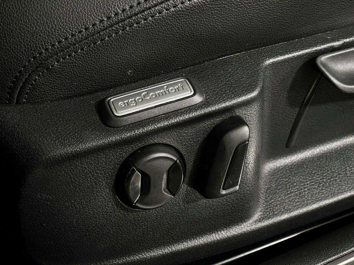 Volkswagen Passat б/у, 2017, Роботизированная. Фото: #13