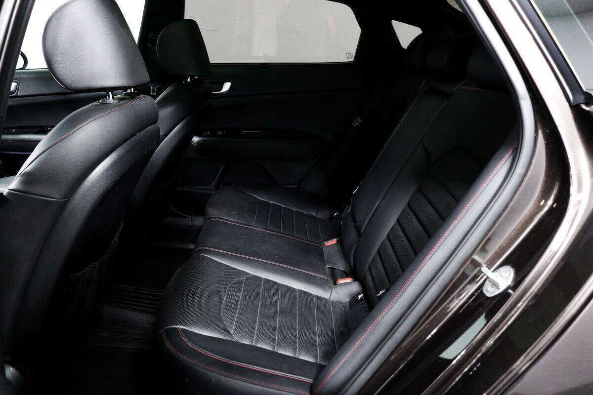 Kia Optima б/у, 2018, Автоматическая. Фото: #11