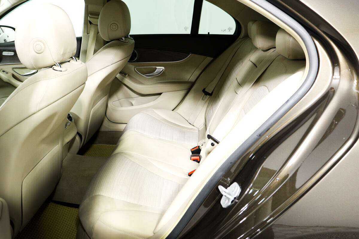 Mercedes-Benz C-Класс б/у, 2015, Автоматическая. Фото: #11