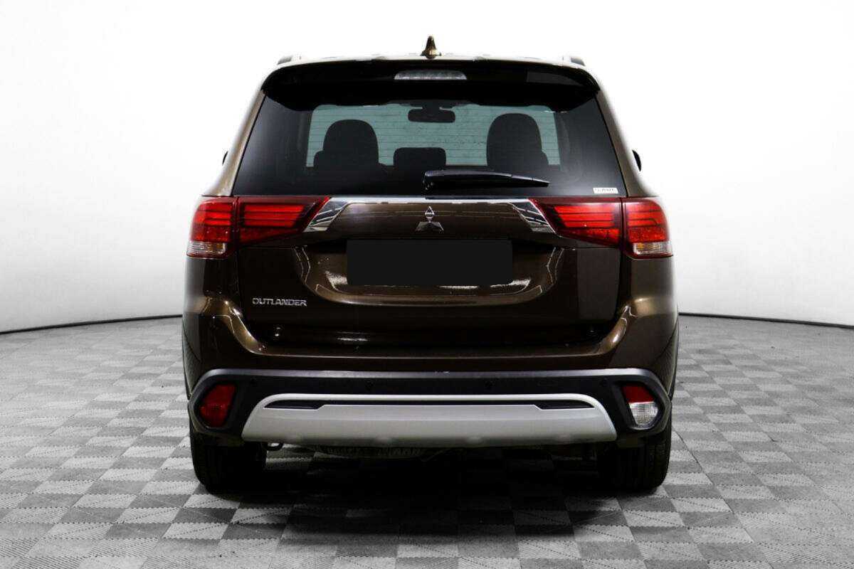 Mitsubishi Outlander б/у, 2022, Вариатор. Фото: #5