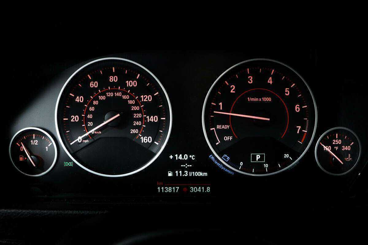 BMW 3 серии б/у, 2016, Автоматическая. Фото: #8