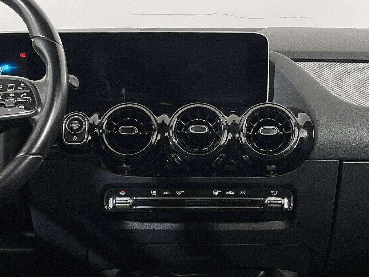 Mercedes-Benz B-Класс б/у, 2018, Роботизированная. Фото: #11