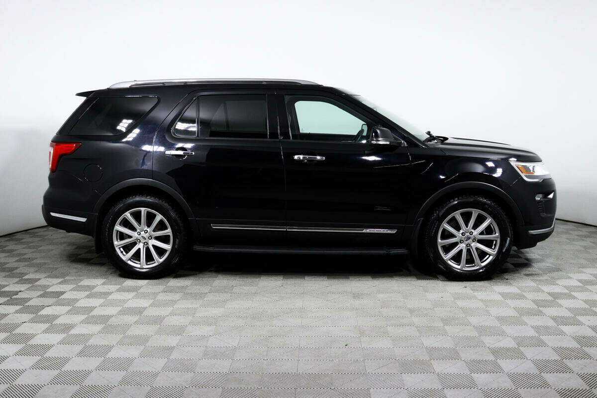 Ford Explorer б/у, 2018, Автоматическая. Фото: #3