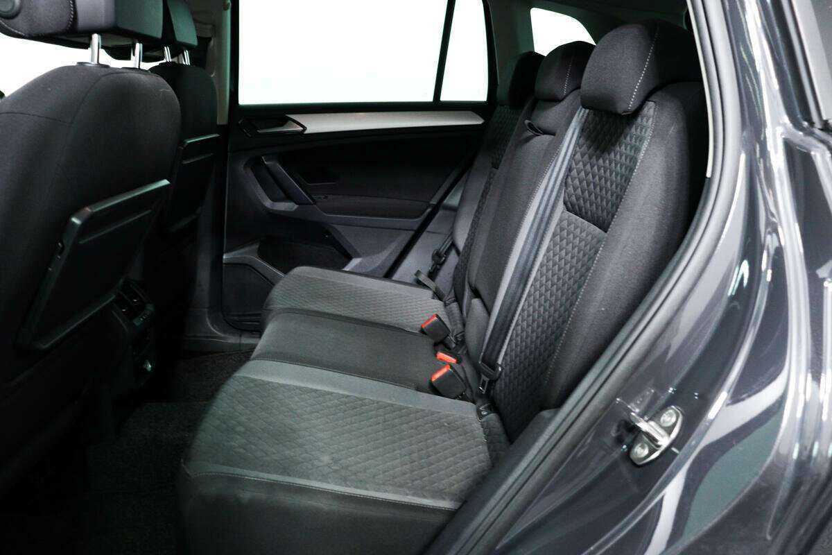 Volkswagen Tiguan б/у, 2017, Роботизированная. Фото: #11