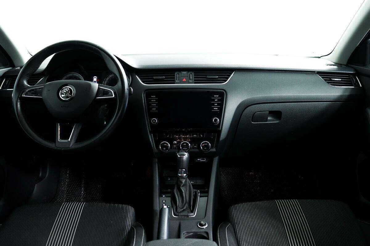 Skoda Octavia б/у, 2018, Роботизированная. Фото: #10