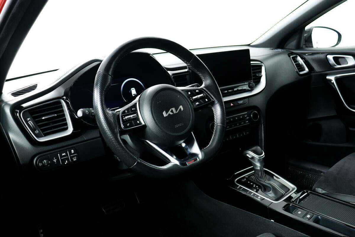 Kia Ceed б/у, 2021, Роботизированная. Фото: #11