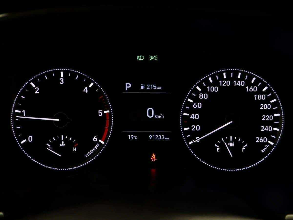 Hyundai Santa Fe б/у, 2018, Автоматическая. Фото: #9