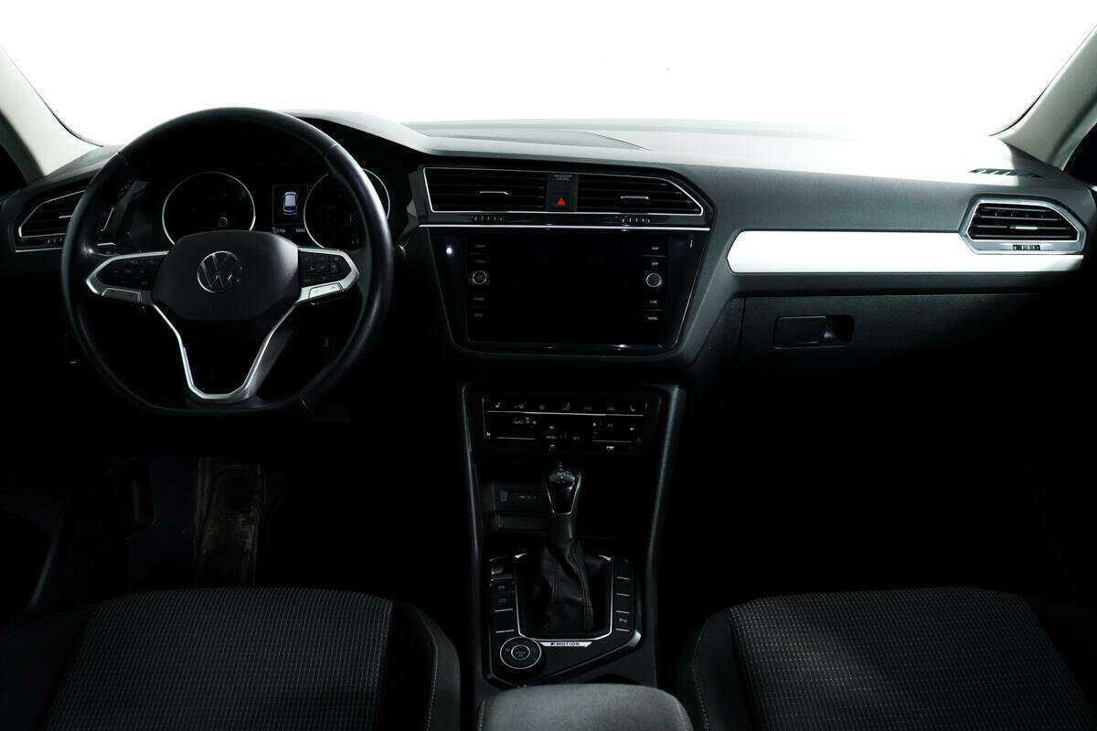 Volkswagen Tiguan б/у, 2021, Роботизированная. Фото: #10