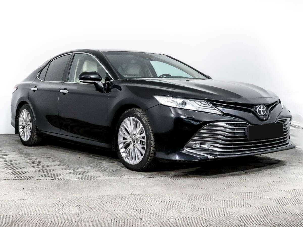 Toyota Camry б/у, 2018, Автоматическая. Фото: #2