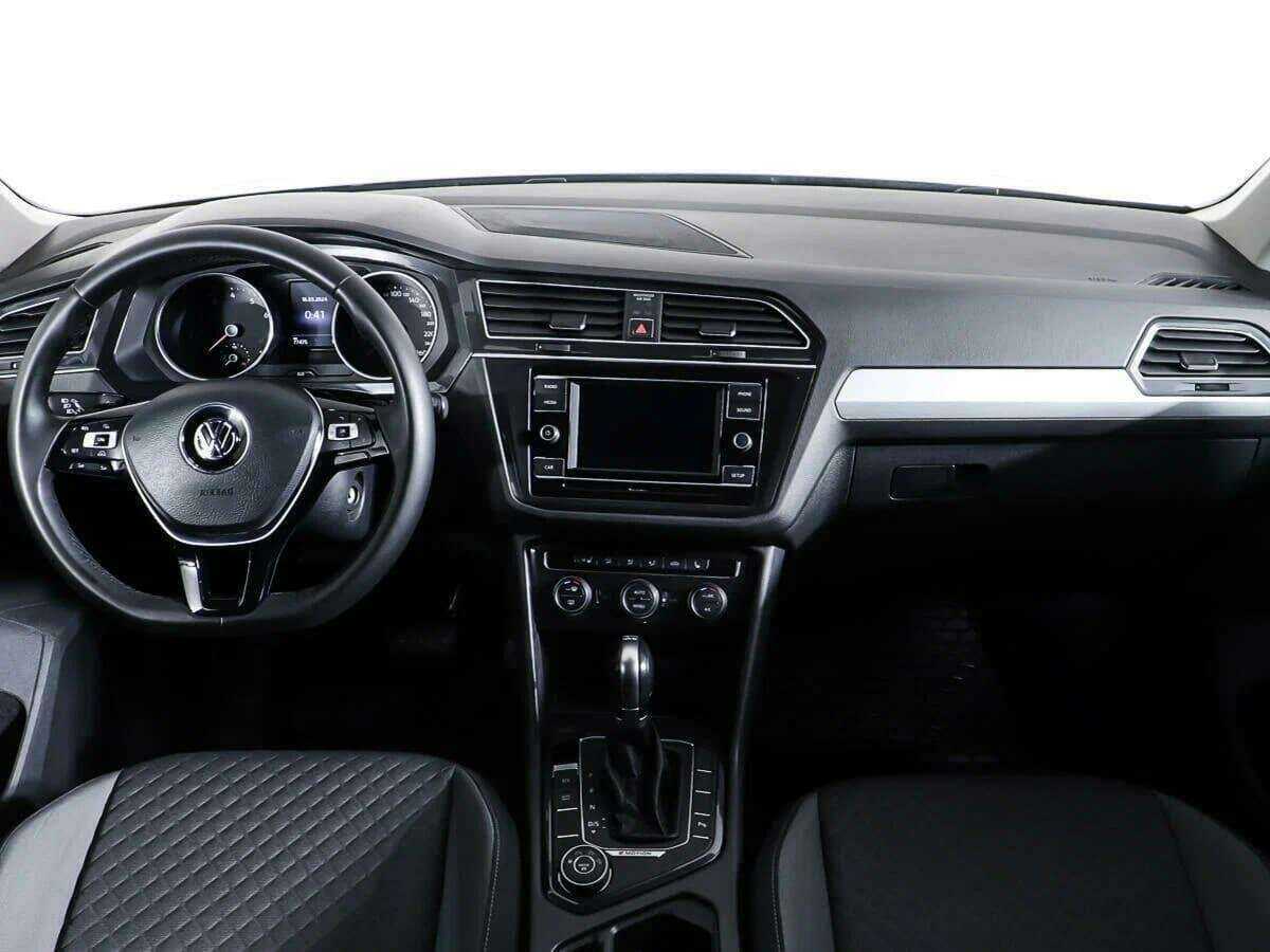 Volkswagen Tiguan б/у, 2017, Роботизированная. Фото: #11