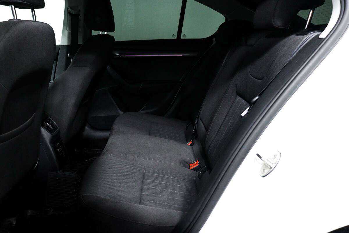 Skoda Octavia б/у, 2018, Роботизированная. Фото: #11